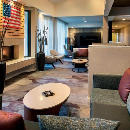 מלון Courtyard By Marriott Chicago Waukegan / Gurnee מראה חיצוני תמונה