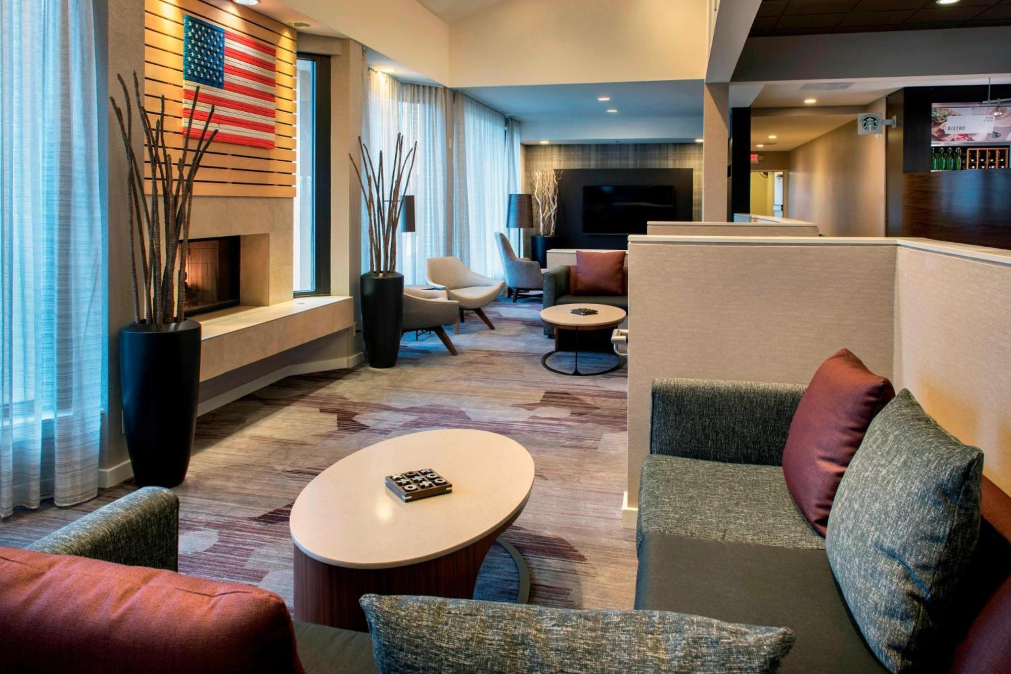 מלון Courtyard By Marriott Chicago Waukegan / Gurnee מראה חיצוני תמונה