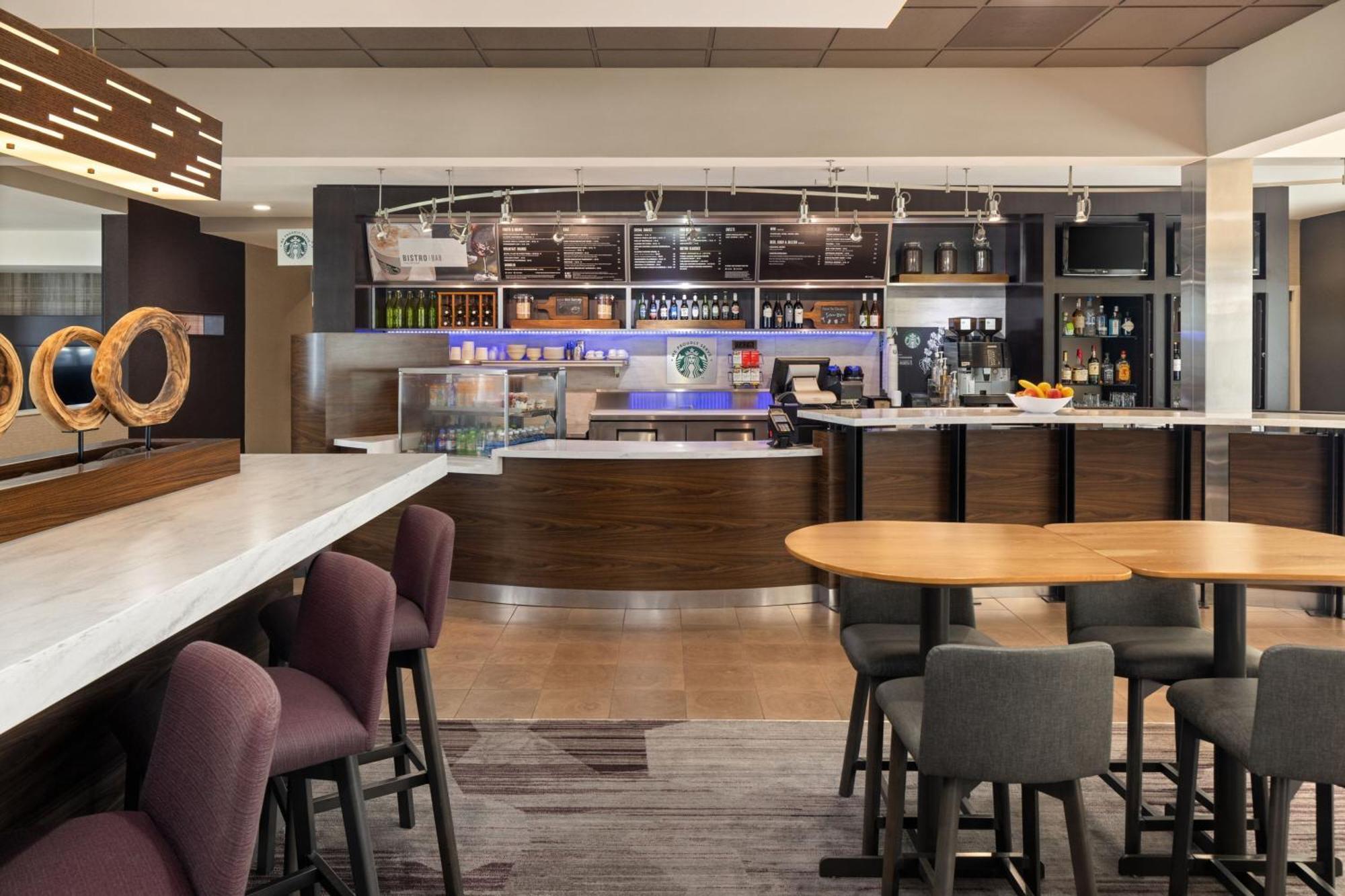 מלון Courtyard By Marriott Chicago Waukegan / Gurnee מראה חיצוני תמונה