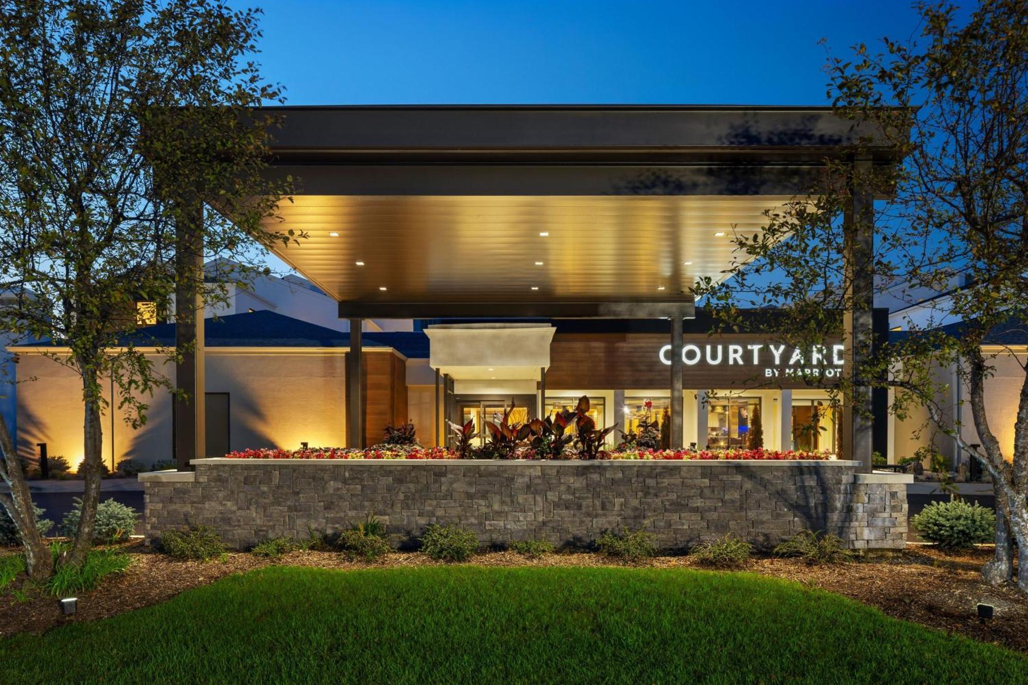 מלון Courtyard By Marriott Chicago Waukegan / Gurnee מראה חיצוני תמונה