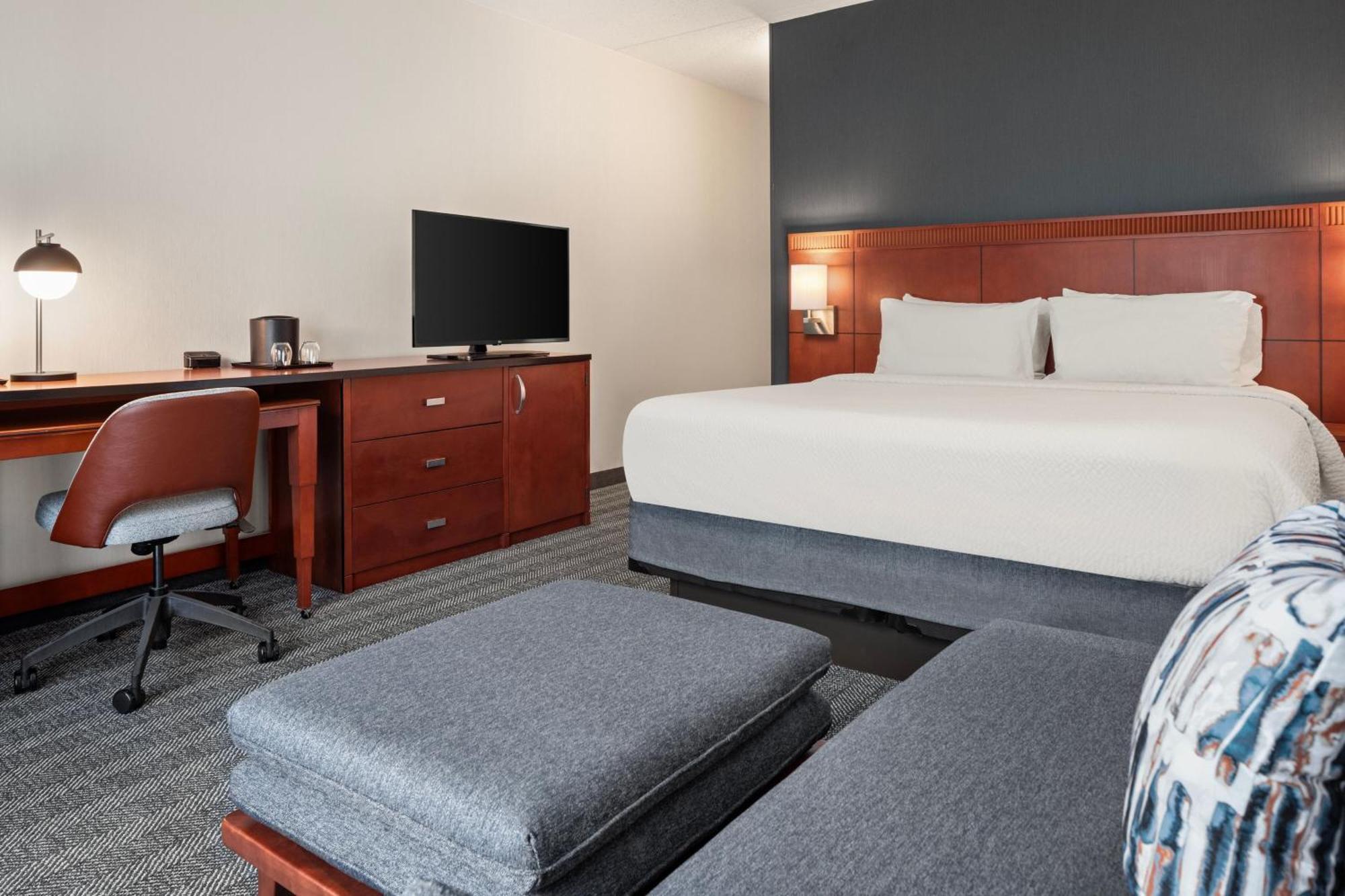 מלון Courtyard By Marriott Chicago Waukegan / Gurnee מראה חיצוני תמונה