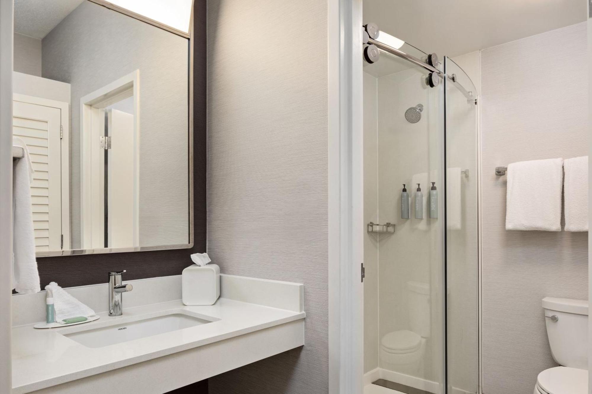 מלון Courtyard By Marriott Chicago Waukegan / Gurnee מראה חיצוני תמונה